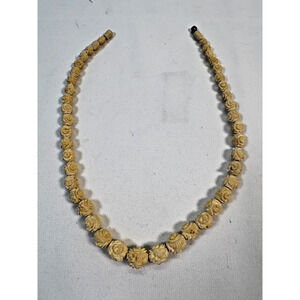 Vintage Hand Carved Floral Bead Necklace Cream Natural Material Rose Design
